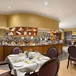 Howard Johnson By Wyndham Abu Dhabi Downtown