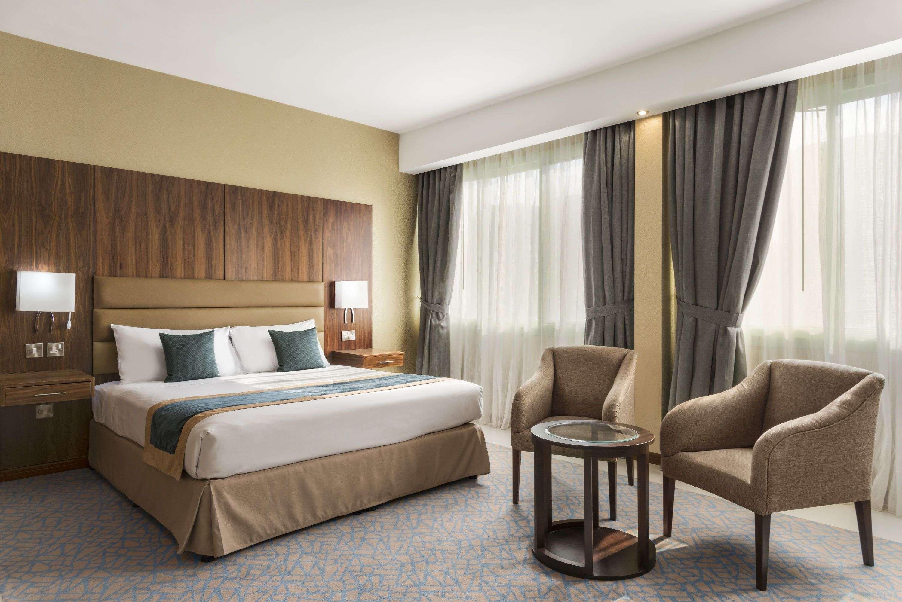 Howard Johnson By Wyndham Downtown Hotel Abu Dhabi