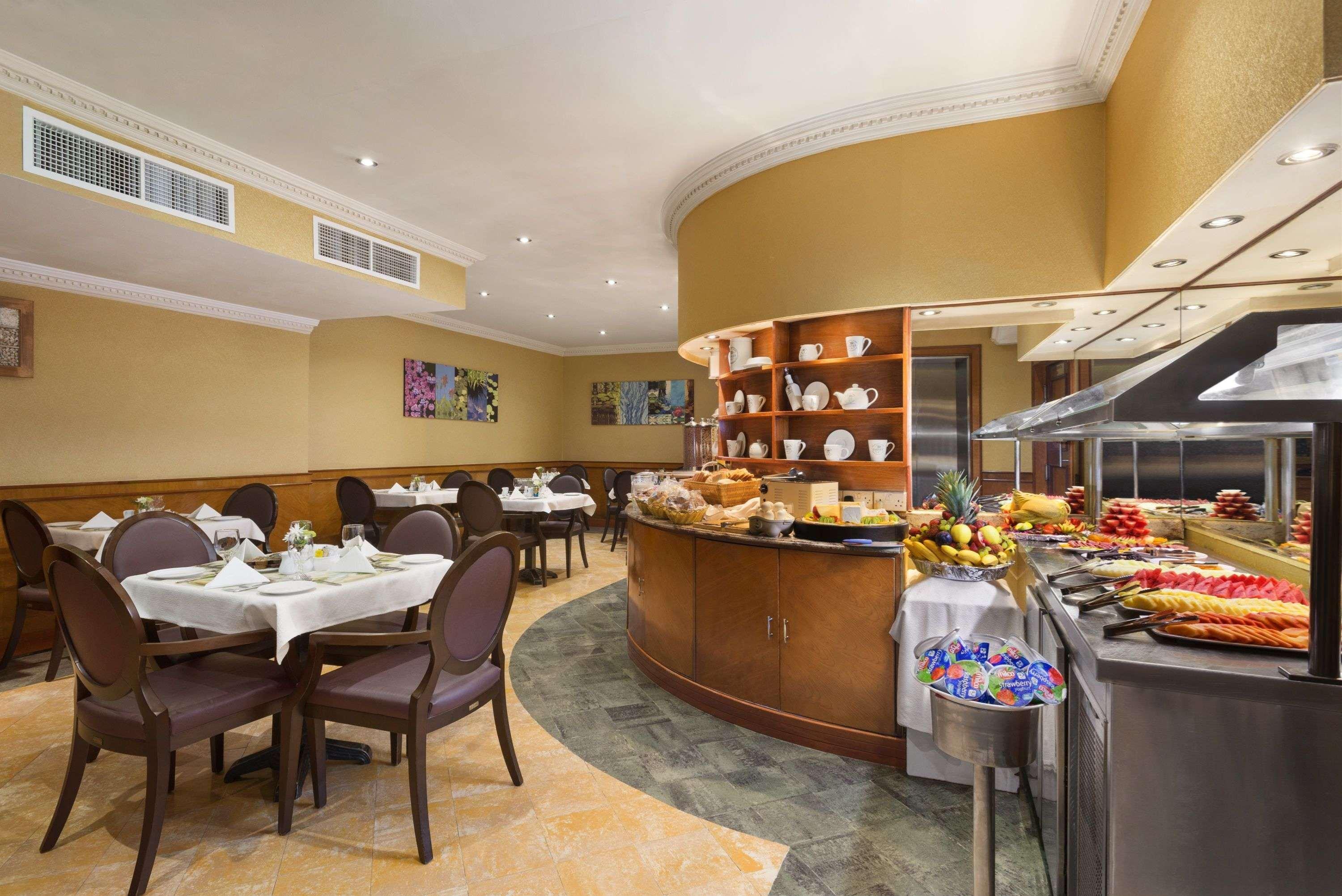 Howard Johnson By Wyndham Downtown 3* Abu Dhabi