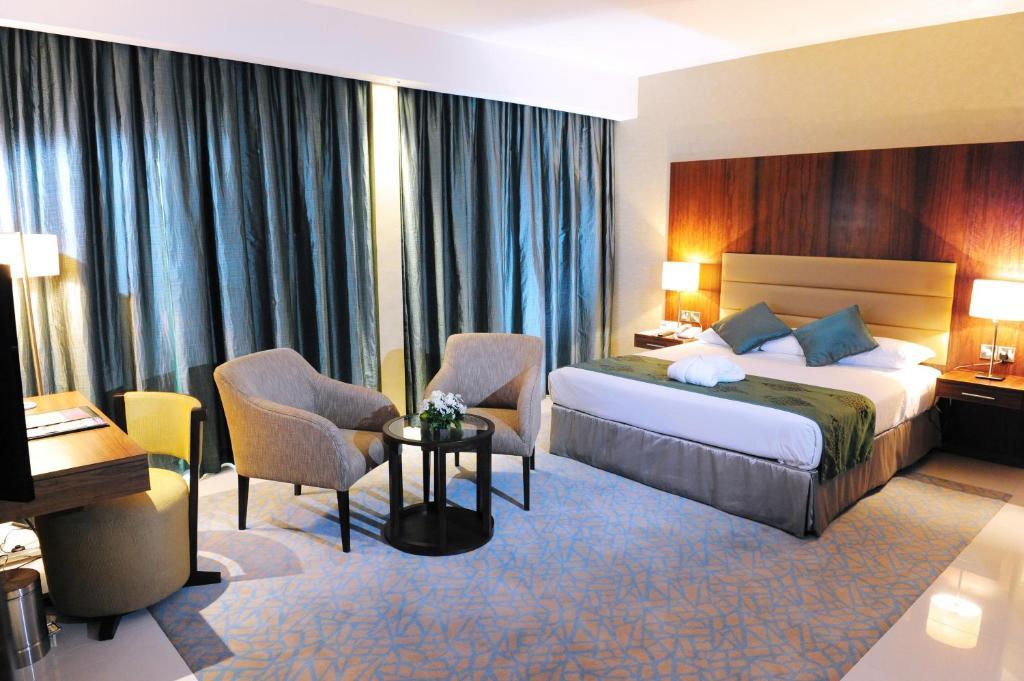 Howard Johnson By Wyndham Downtown Abu Dhabi